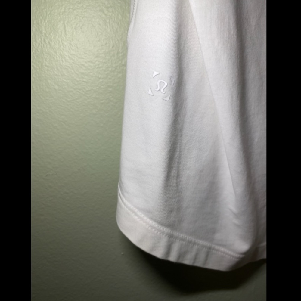 Lululemon casual shirt